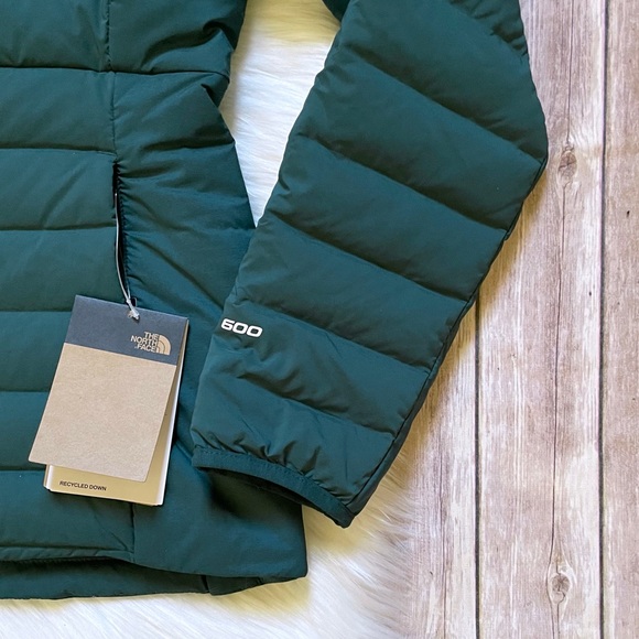 The North Face Woman’s Belleview Stretch Down Jacket - Picture 3 of 10